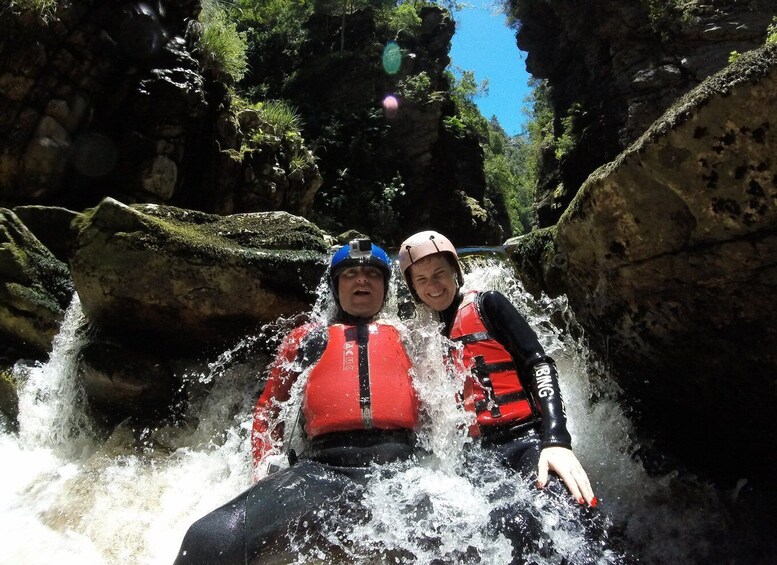 Picture 2 for Activity Stormsrivier: Green Route Tubing and Paddle-Boarding Tour