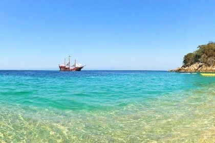 Puerto Vallarta: Pirate Ship Day Cruise