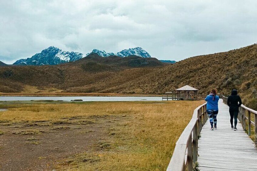 Limpiopungo lagoon