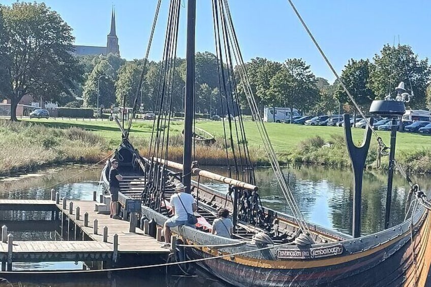 Roskilde Cathedral, Vikings Ship & Frederiksborg Slow pace