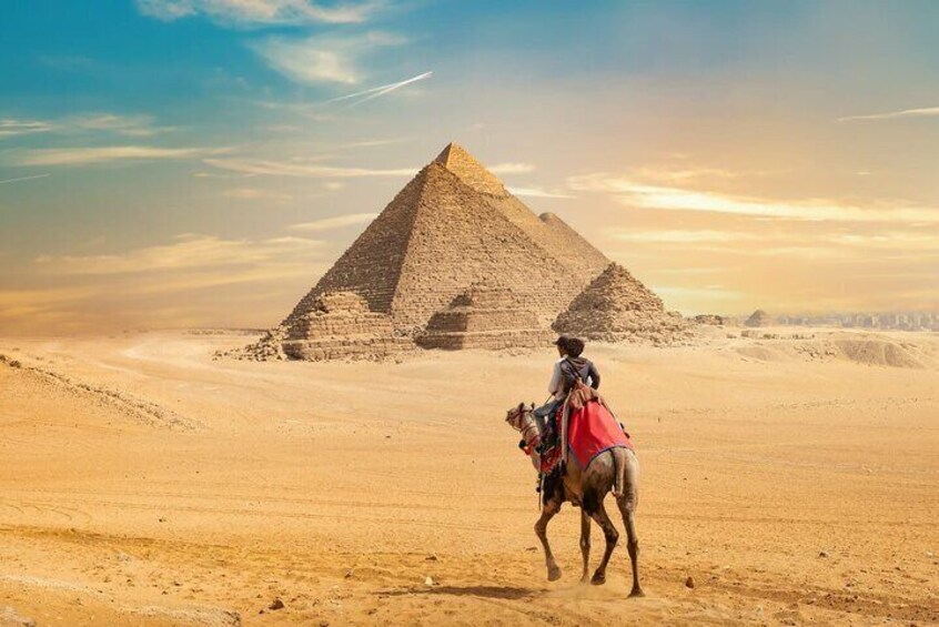 Bus Tour to the Pyramids with Tickets from Sharm El Sheikh