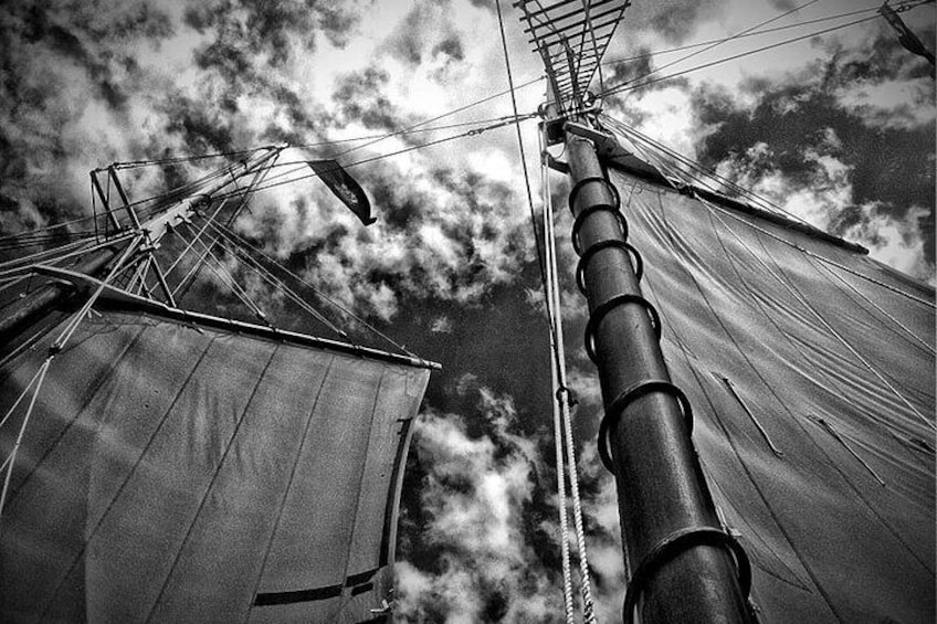 2-Hour Windjammer Sailing Trip in Maine with Licensed Captain
