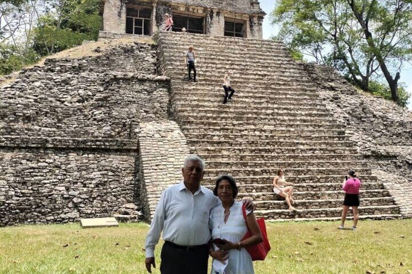 Guided Tour of Palenque 