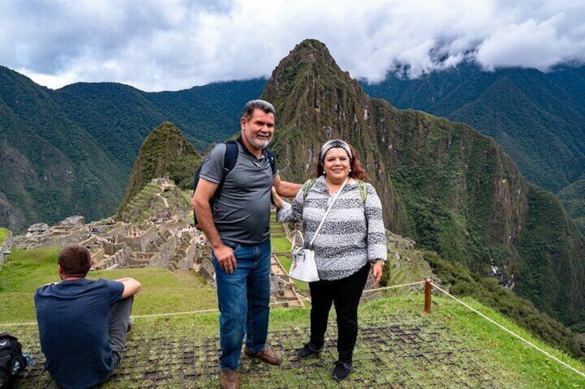 2-Day Tour to the Sacred Valley and Machu Picchu from Cusco