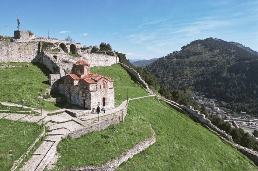 Day Trip Berat Castle and Museum Onufri with Transfer