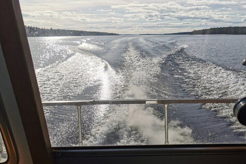 Private Boat Tour to Ivalo River and Lake Inari with BBQ Included