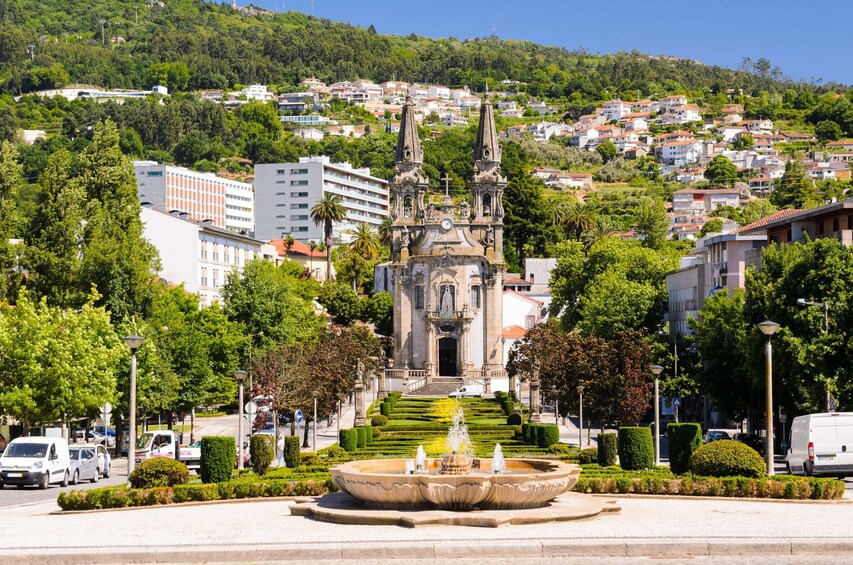 Braga and Guimarães Full-Day Tour From Porto