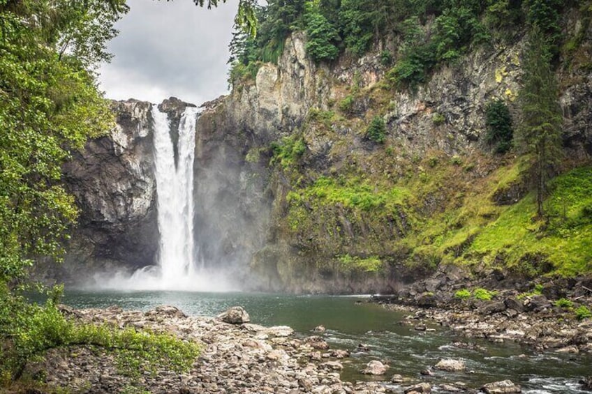 Visit Snoqualmie Falls and Hike to Twin Falls