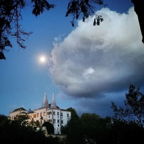 Twilight Hiking in Sintra with a Local Writer