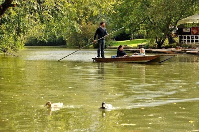 Cherwell Guided Punt River Boat Trip