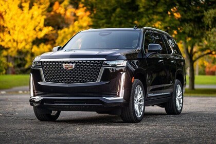 Luxury SUV 4-Hours Sightseeing Tour in Chicago DT Hourly Service