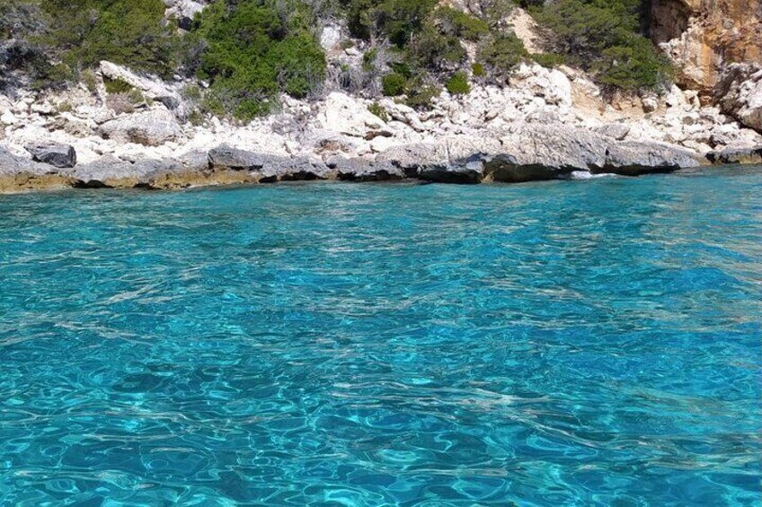 Tour in Gommone di Cala Mariolu e Goloritzé con Skipper