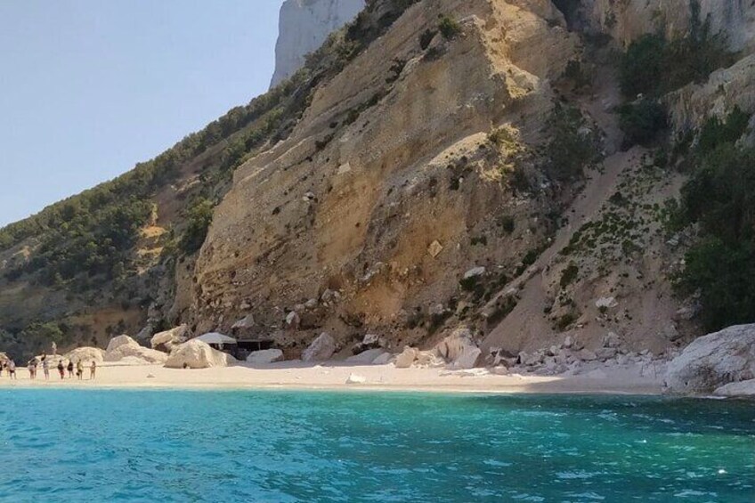 Tour in Gommone di Cala Mariolu e Goloritzé con Skipper