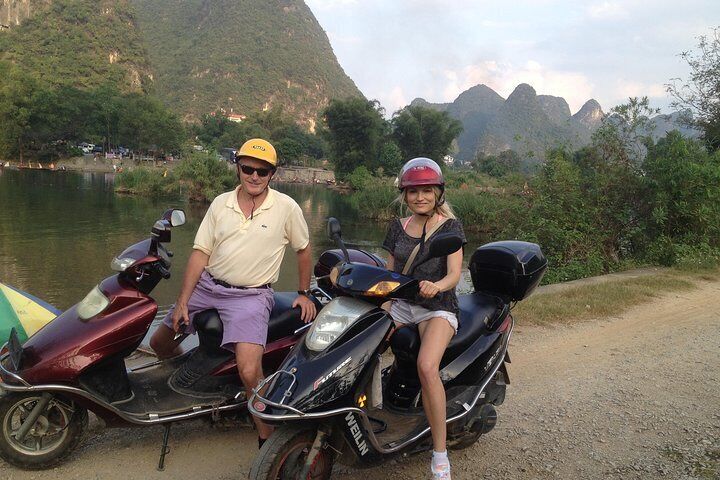 Scooter Tour in Yangshuo countryside