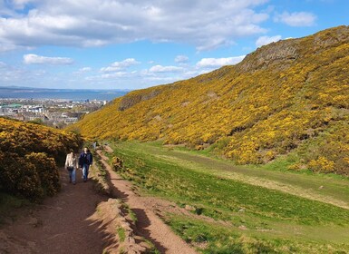 Edinburgh: Guided Arthur's Seat Hike