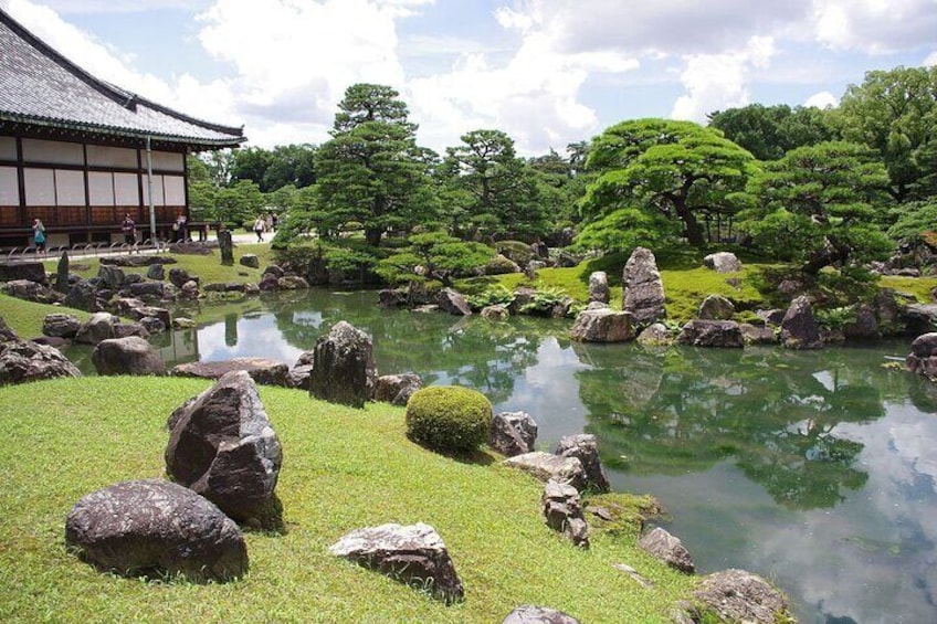 Nijo-jo Samurai Castle with Top Kyoto Guide