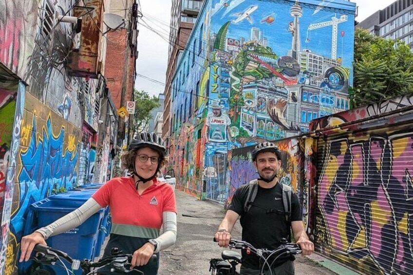 Ebike City & Neighbourhoods Tour