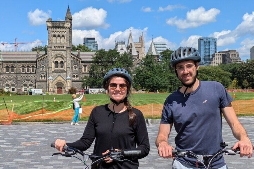 Ebike City & Neighbourhoods Tour