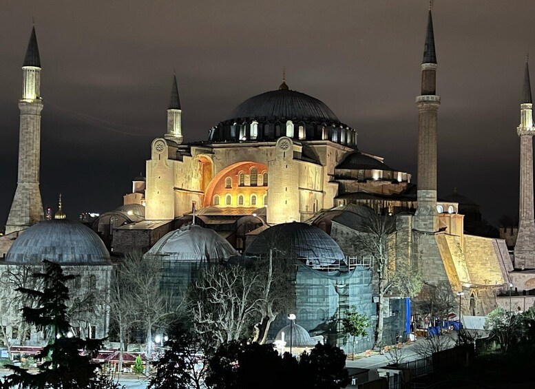 Picture 8 for Activity Istanbul By Night Private Guided City Tour Halcyon