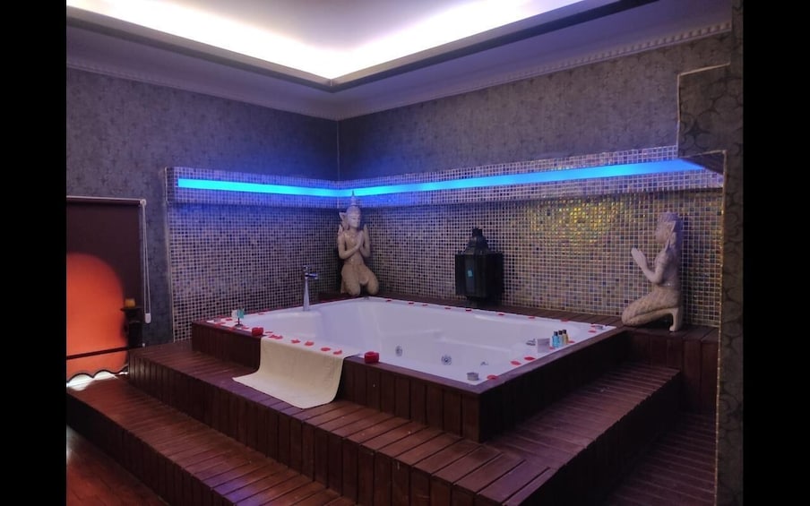 Picture 1 for Activity Cappadocia: Historic Hammam Bath and Spa with Massage