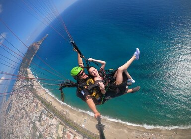 Alanya: Tandem Paragliding from 700m with Meeting or Pick Up