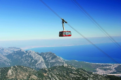 Antalya: Stadtrundfahrt mit Seilbahn und Bootsfahrt