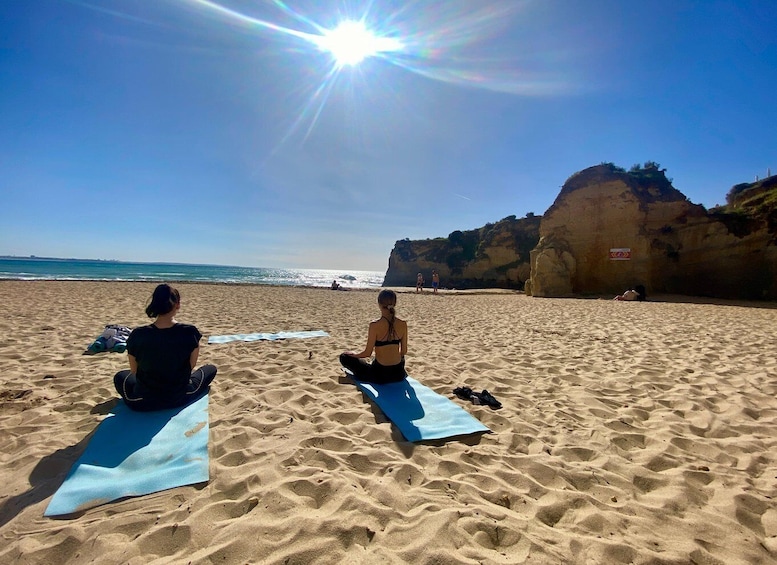 Morning Beach Yoga in Portimão by el Sol Lifestyle