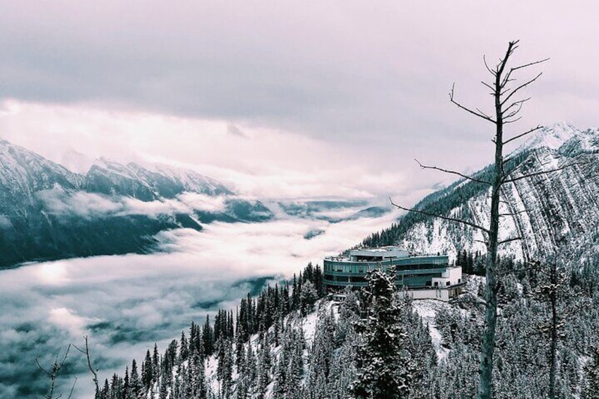 Day trip to Winter Banff, Gondola,Basin and Cave,Lake Minnewanka