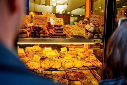 Tales & Tastes of Genoa: A City Adventure by That's All Local