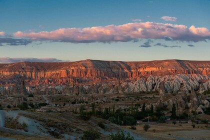 Cappadocia: Small-Group Guided Green Tour with Lunch