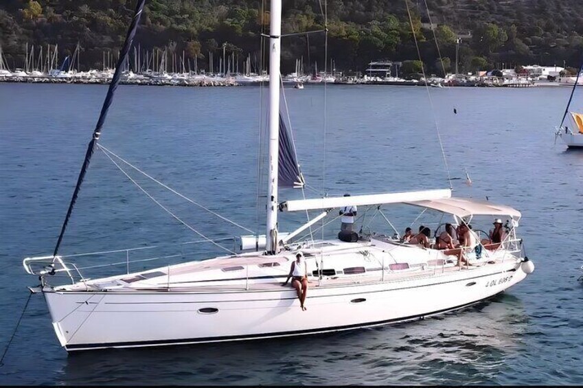 Full Day Sailing at Mari Pintau in Cagliari