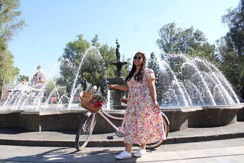 Bike adventure through the Historic Center of Mexico City