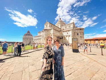 Tour di un giorno da Firenze a Lucca e Pisa con degustazione di dolci di Bu...