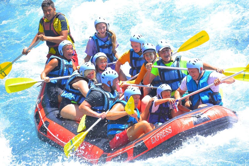 Alanya: Full Day Whitewater rafting with lunch and transport