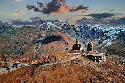 Guidet dagstur fra Tbilisi til Ananuri Gudauri og Kazbegi