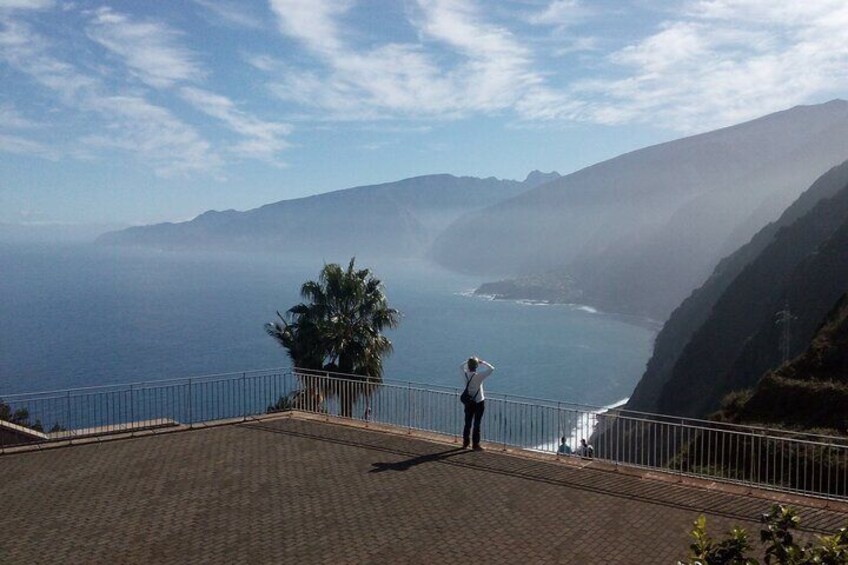 Full Day Jeep Safari Tour to Porto Moniz and Cabo Girão