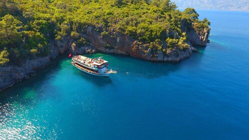 Marmaris : Excursion en bateau avec boissons illimitées et déjeuner barbecu...