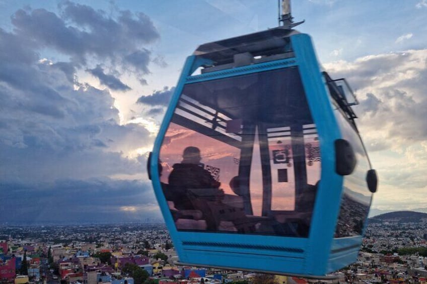 Cable Car Experience: a shared Walking Tour of CDMX Hidden Spots