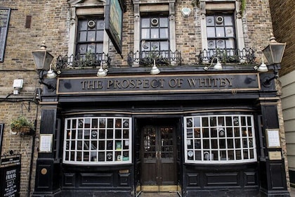 Historic Pub Crawl in Wapping