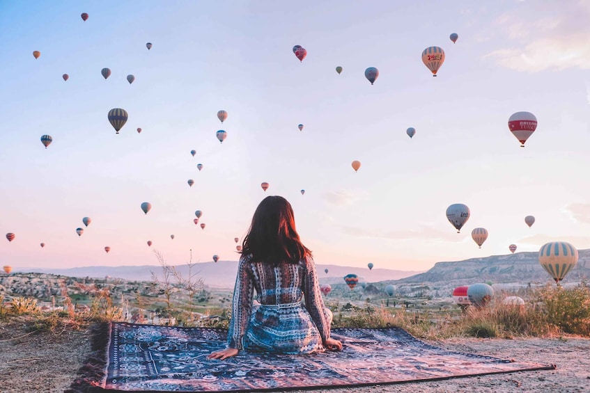 Picture 2 for Activity Cappadocia: Sunrise Balloon Watching Tour with Photographer