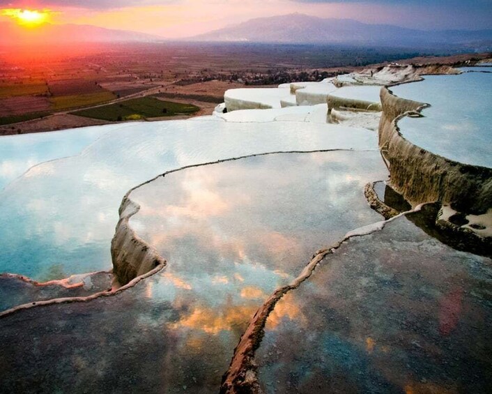 Picture 5 for Activity From Marmaris: Pamukkale Evening Tour with Transfer & Dinner