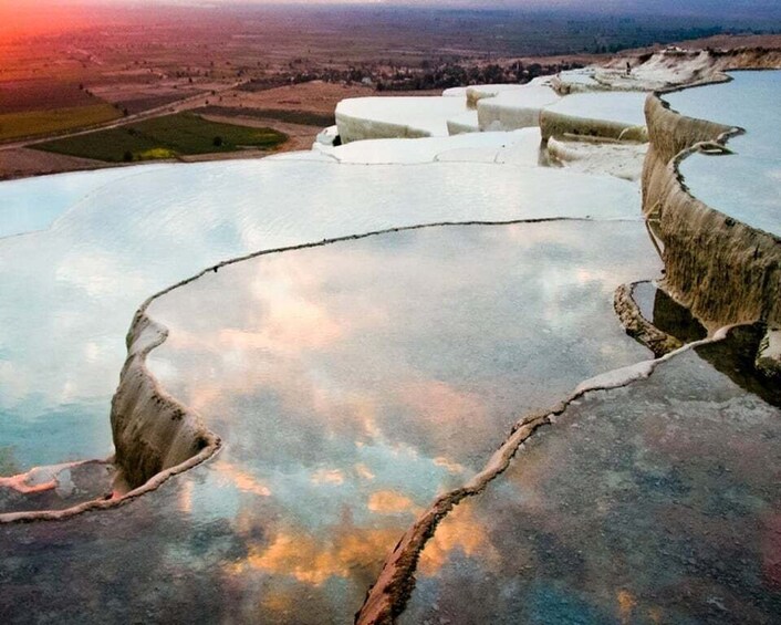 Picture 5 for Activity From Marmaris: Pamukkale Evening Tour with Transfer & Dinner