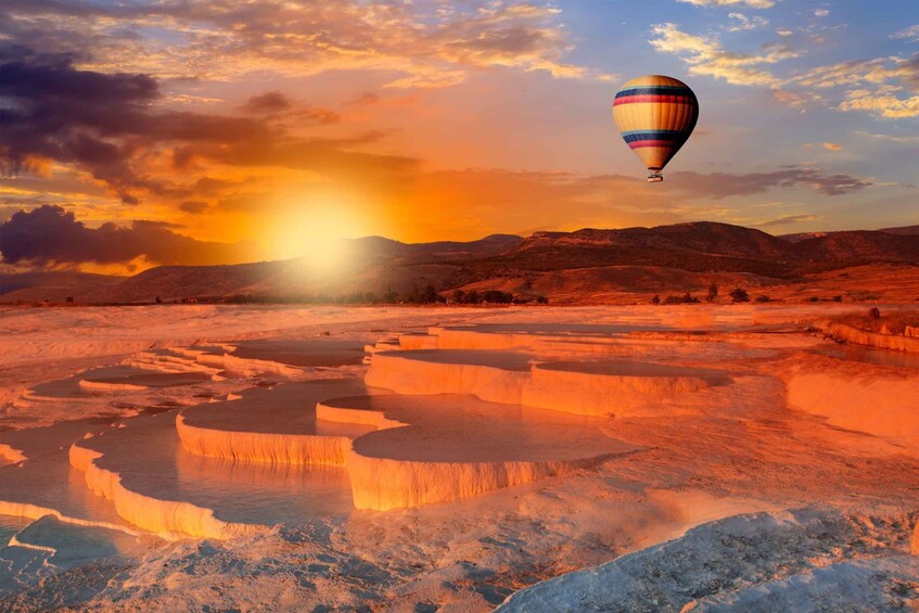 Picture 12 for Activity From Marmaris: Pamukkale Evening Tour with Transfer & Dinner