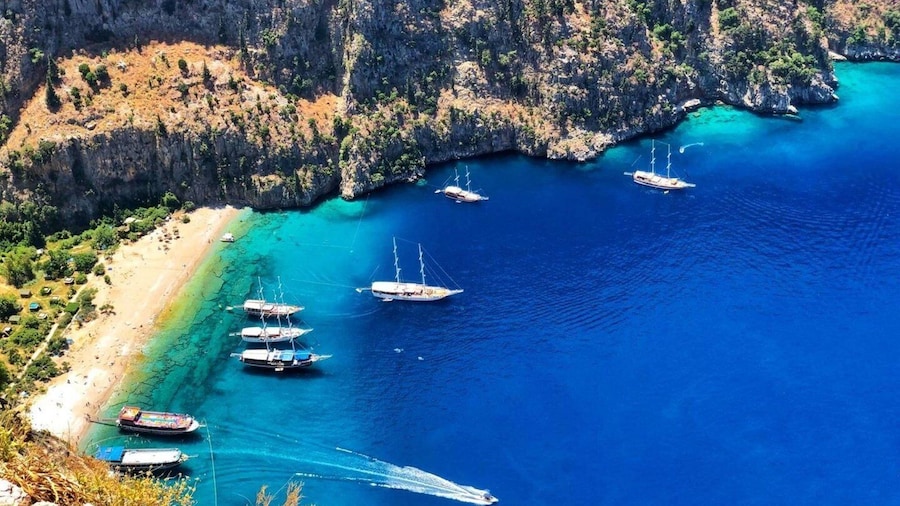 Ölüdeniz: Butterfly Valley Boat Trip with Buffet Lunch