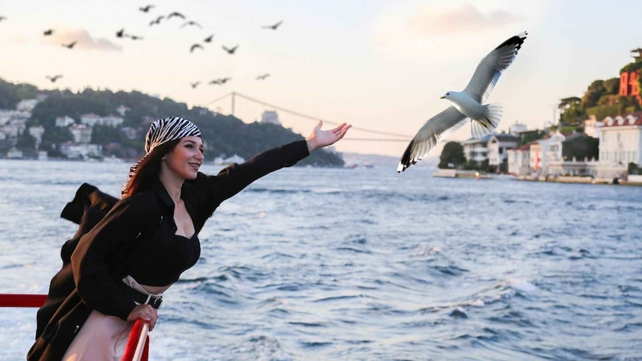 Picture 4 for Activity Istanbul: Sightseeing Cruise Tour on the Bosphorus & Drinks
