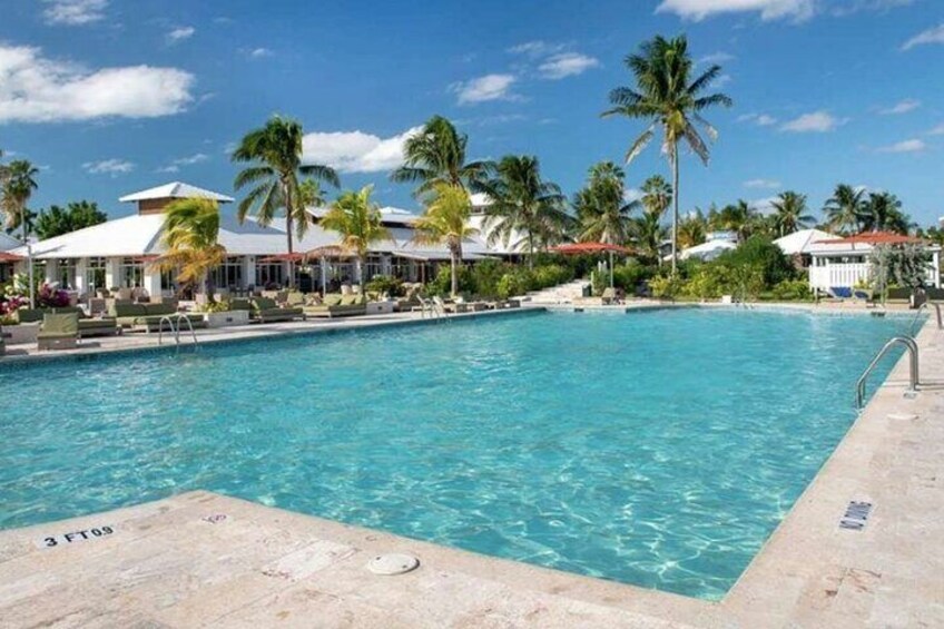 Freeport Shore Excursion: All-Inclusive Viva Wyndham Fortuna Beach Resort Pass