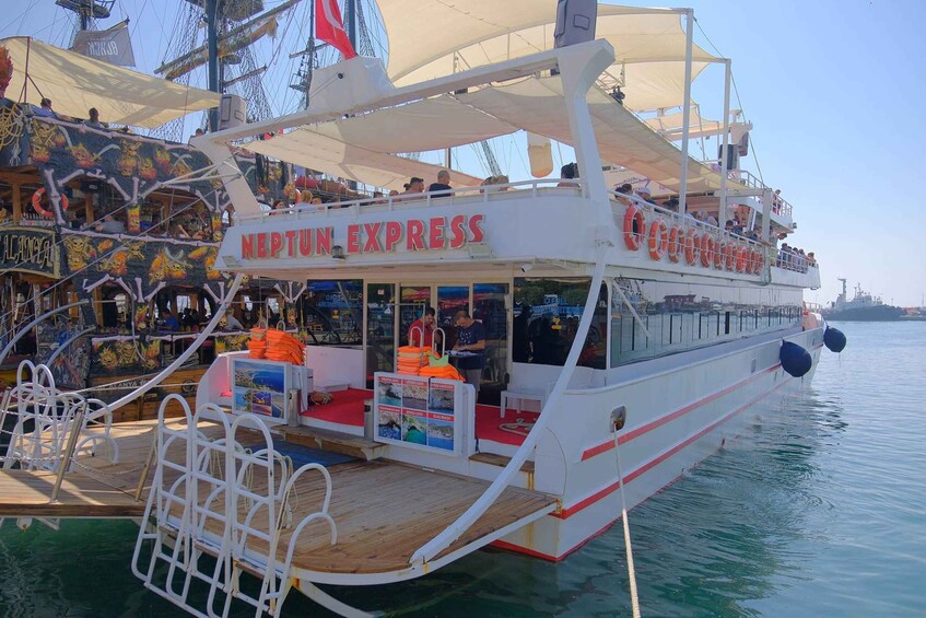 Picture 10 for Activity From Alanya: Boat Tour with Unlimited Soft Drinks and Lunch