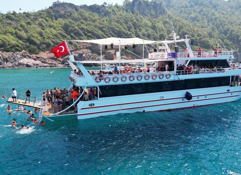 Picture 8 for Activity From Alanya: Boat Tour with Unlimited Soft Drinks and Lunch