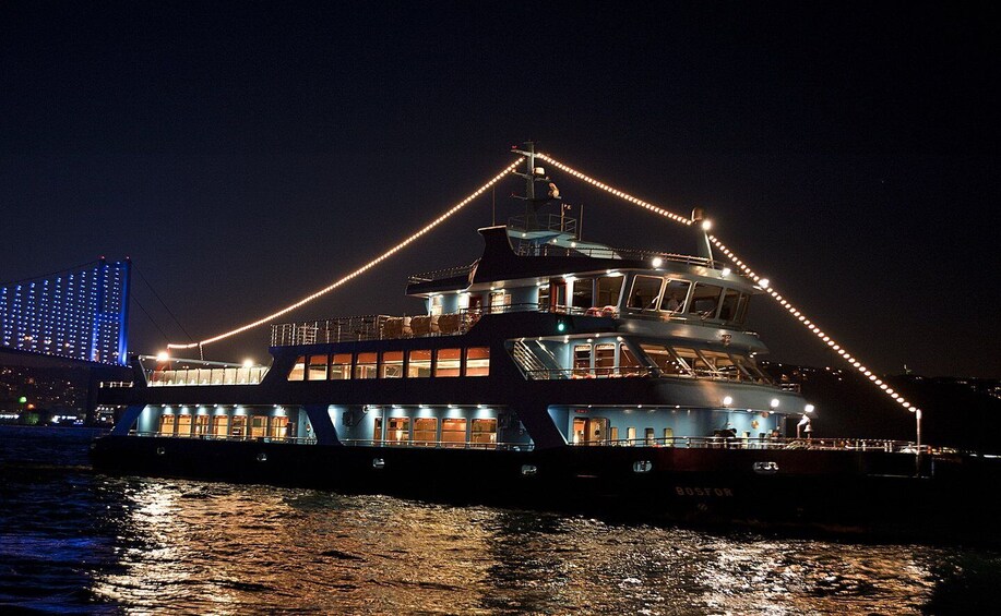 Picture 23 for Activity Istanbul: Bosphorus Dinner Cruise and Turkish Night Show