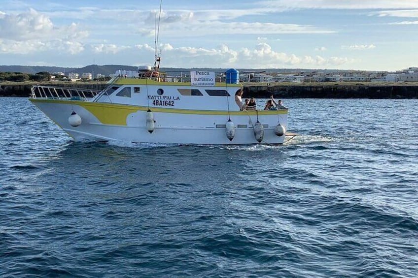 boat tour with or without fishing